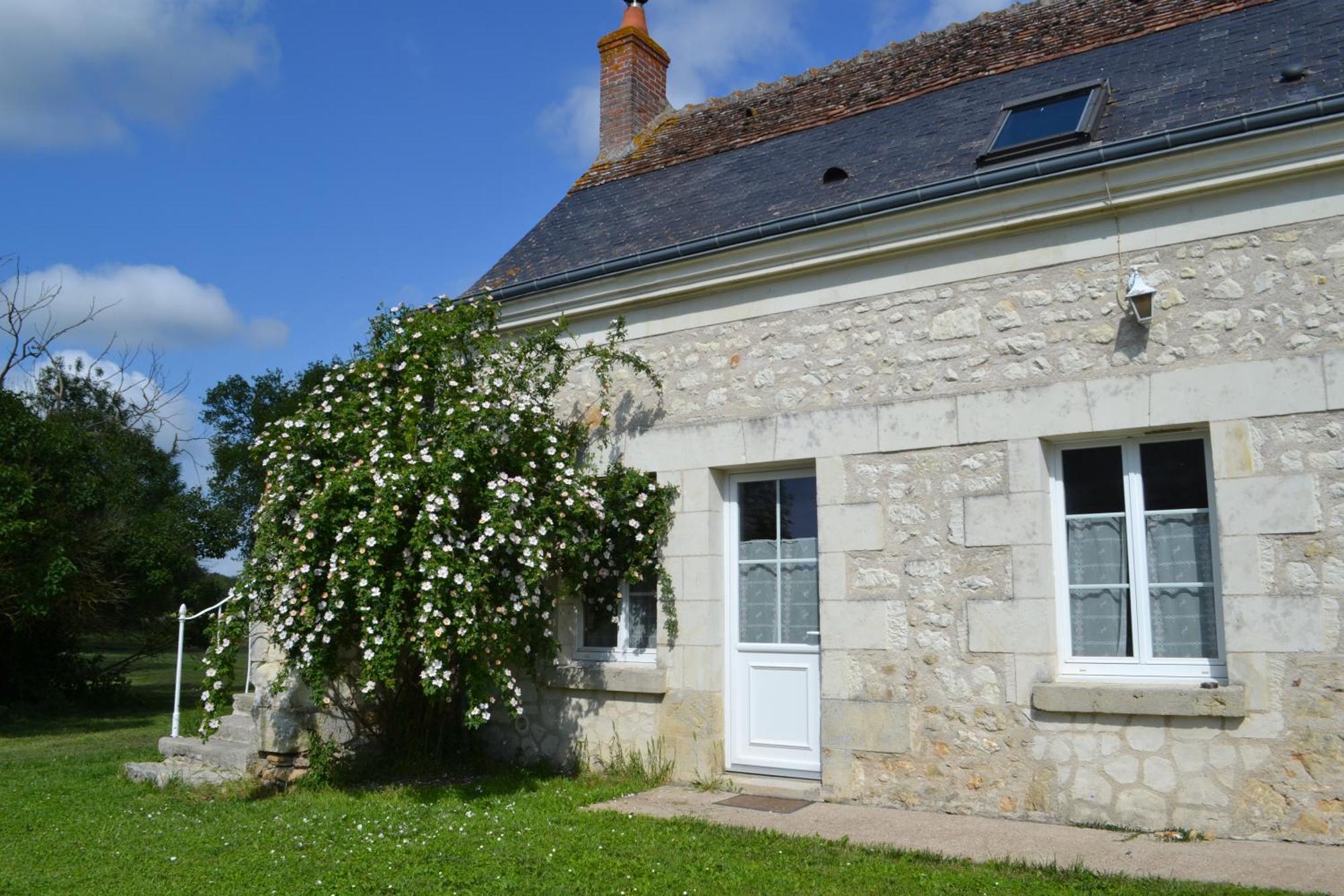 Escale A Villeperdue Chambre Juermala Saint-Épain Exterior foto
